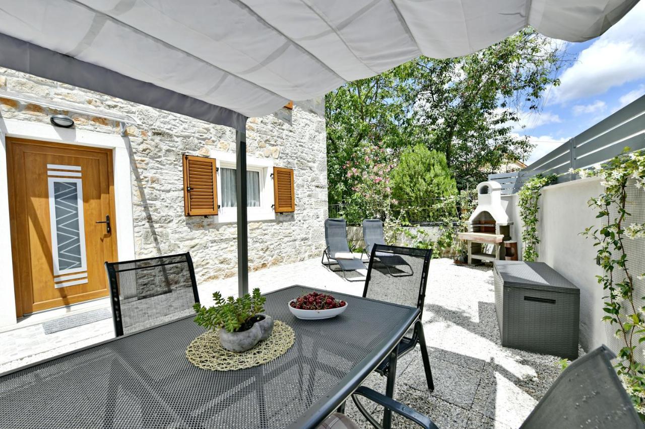House Nona Villa Sveti Lovreč Pazenatički Dış mekan fotoğraf